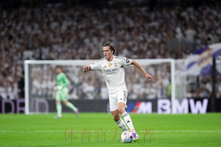 马卡：A费是皇马的左后卫头号目标 正谈判降价